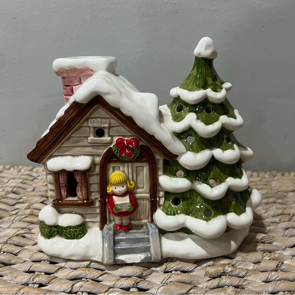 Christmas Village Lund's Lites Snow House Music Box Candle Holder Ceramic